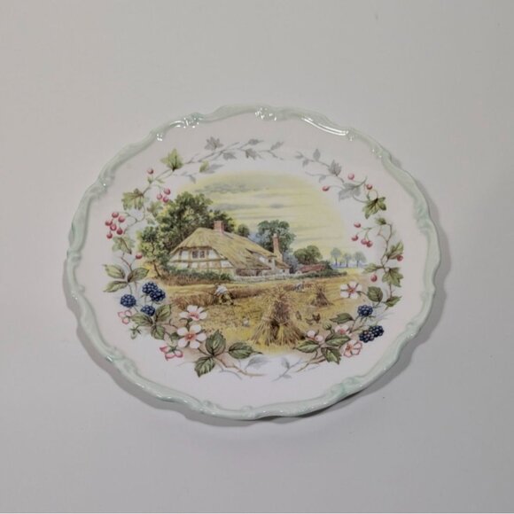 Royal Albert Cottage Garden Year Series Plate Autumn Decorative Collectible - Picture 1 of 6